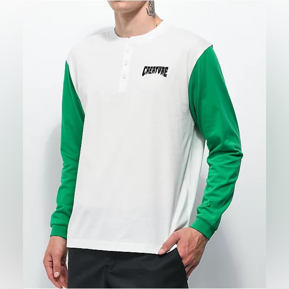 NWOT- Creature Dealer Green & White Long Sleeve Henley Shirt Men's